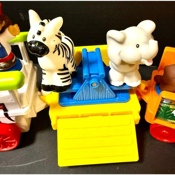 Fisher Price Little People Musical Zoo Train driver 3 Animals Safari Jungle #5 - Picture 5 of 6